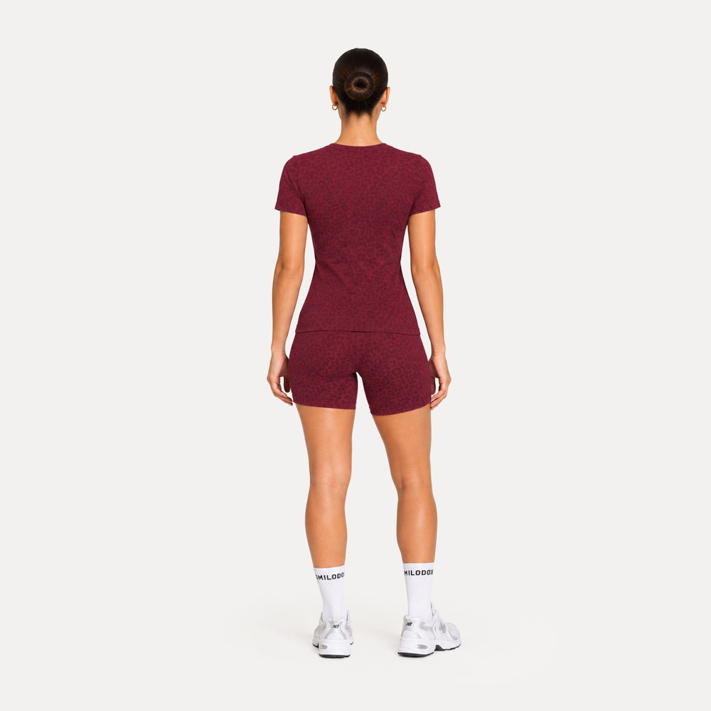 LEO Shorts Velvara