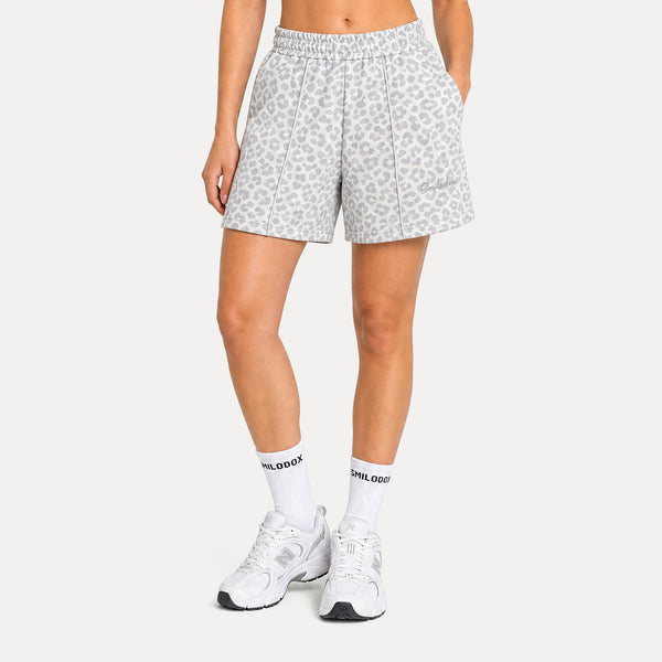 LEO Shorts Zumira